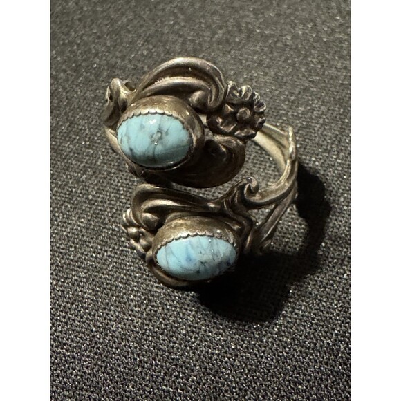 Beau Sterling by Pass Turquoise Ring Size 8 Signed - Picture 1 of 3